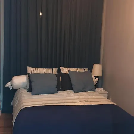 Homestay szállás Quarto Aconchegante Com Janela E Vista Para Cidade *