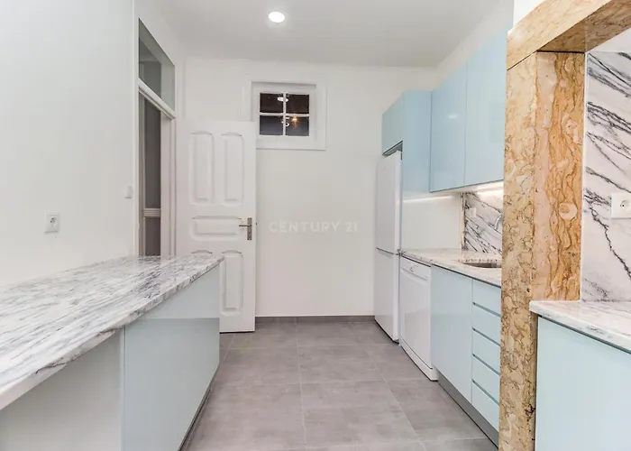 Quarto Aconchegante Com Janela E Vista Para Cidade ホームステイ *